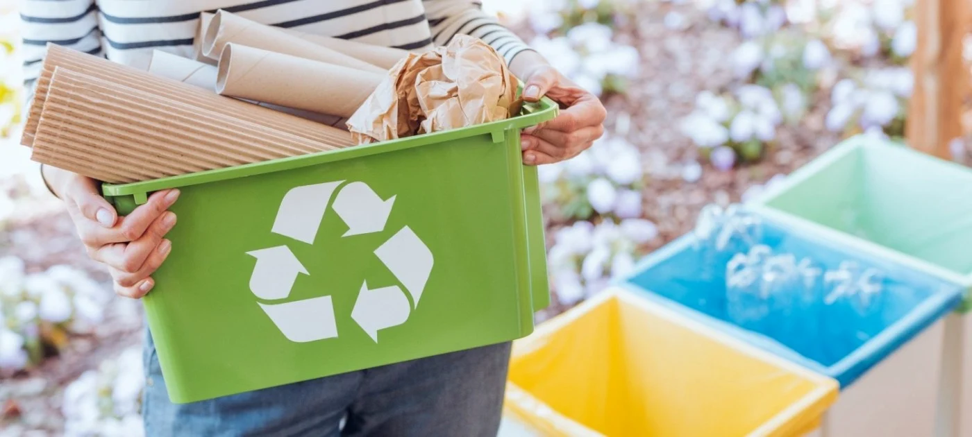 Braşovenii care reciclează vor putea beneficia de bilete gratuite pentru transportul în comun FOTO life