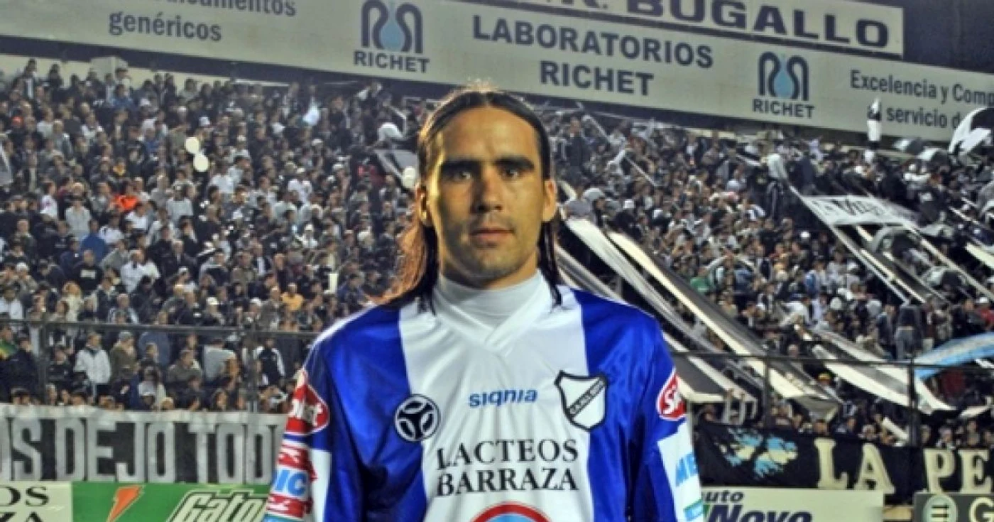 Carlos Soto (sursa: allboyslocura.com)