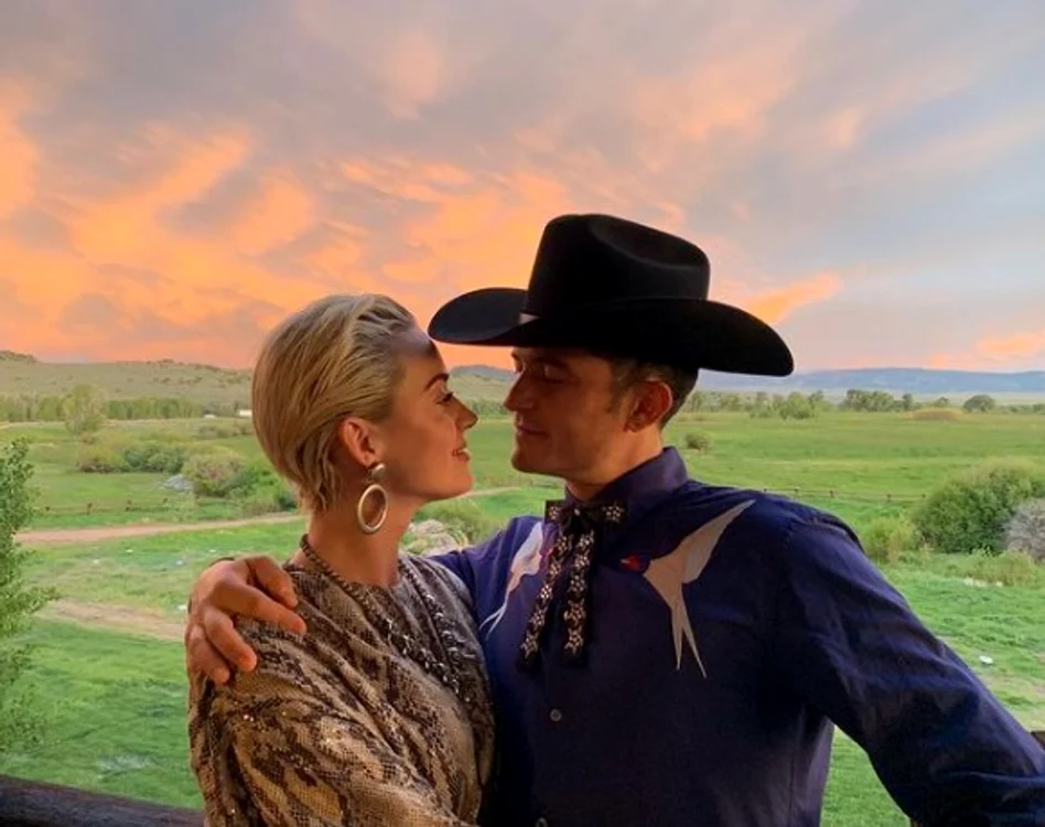Katy Perry și Orlando Bloom au devenit părinți în luna august a acestui an