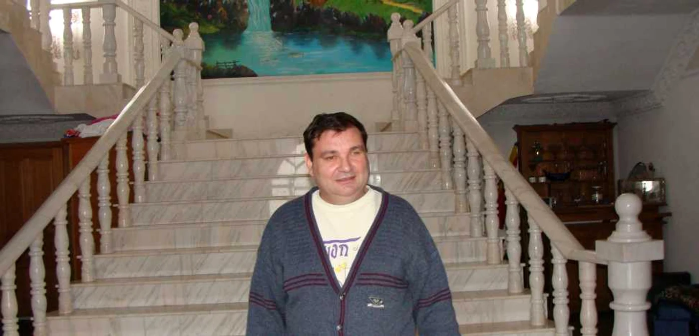 Ion Ministru nu poate să-şi achite impozitele şi i se reţine din salariul de la primărie