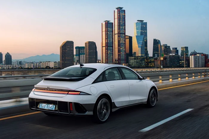 Hyundai Ioniq 6
