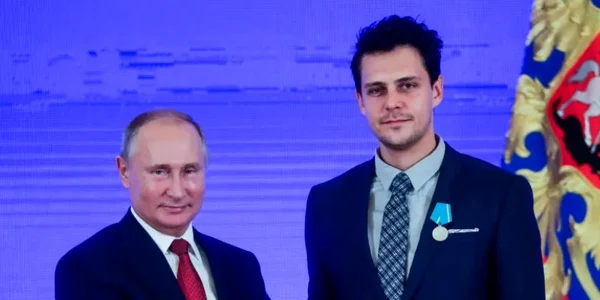 Milos Bikovici decorat de Vladimir Putin FOTO Zuma Press jpg