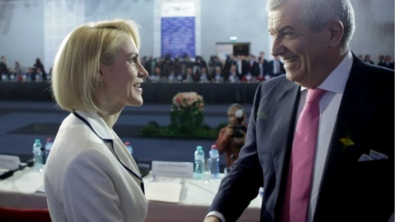 
    Gabriela Firea, alături de Răsvan, fostul soț  