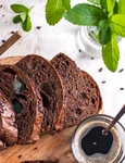 Chec cu cafea, ciocolata si rahat turcesc de menta  Sursa foto shutterstock 2290491471 jpg