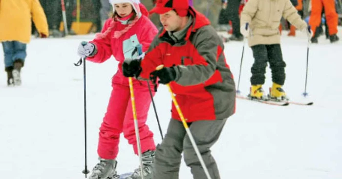 Schiorii au umplut, în weekend, pârtiile de pe Valea Prahovei