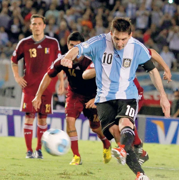 
    Messi va juca pentru a doua  oară pe Arena Naţională,  după ce, în 2012, a evoluat  în amicalul cu Dinamo  