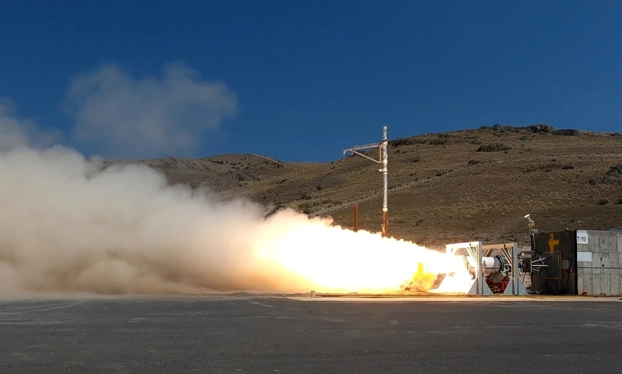 Pentagonul a testat cu succes un motor de rachetă pentru lansarea de arme hipersonice FOTO via News.ro