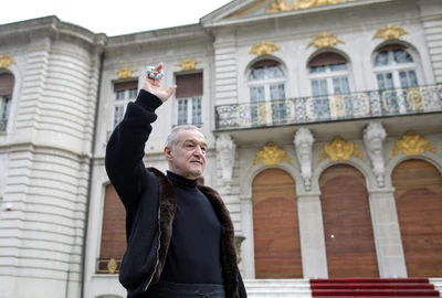palat gigi becali