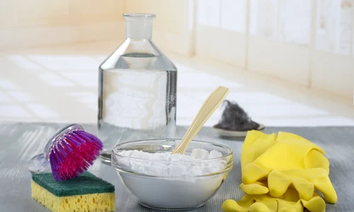 curatenie   otet   bicarbonat   shutterstock 332852000 jpg