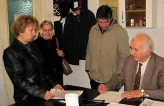Renumitul avocat oferă, gratuit, consultaţii juridice pensionarilor călărăşeni