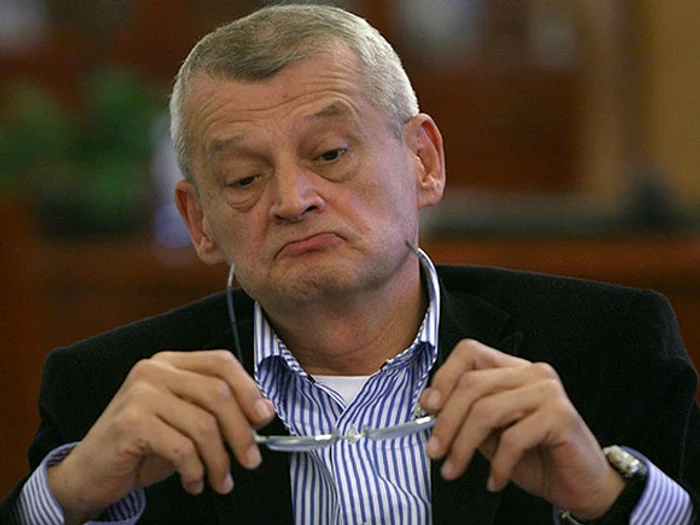 Sorin Oprescu a fost arestat pentru luare de mită