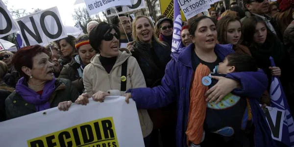 spania - protest - avort -reuters