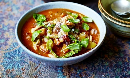 Supa minestrone reteta lui Jamie Oliver jpeg