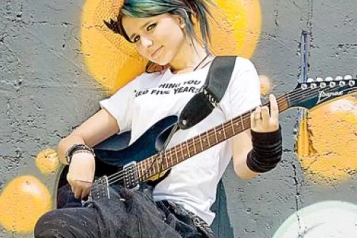 Ruxy de la Blaxy Girls a cântat din nou piesa „Dear Mama”