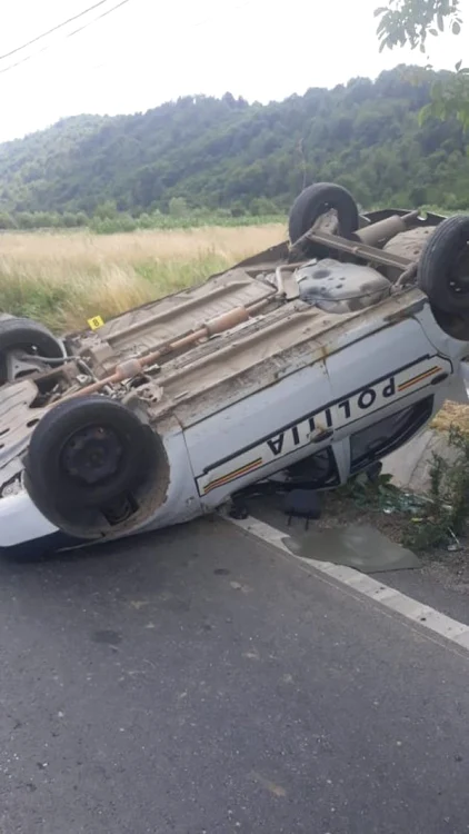 masina politie accident. foto arhiva personala