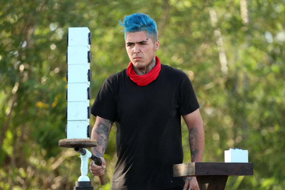 
    Lino Golden a părăsit Survivor România  