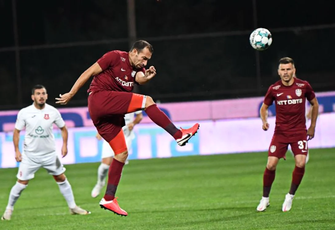 
    Vinicius este fundașul golgheter al celor de la CFR ClujFOTO: Sportpictures.eu  