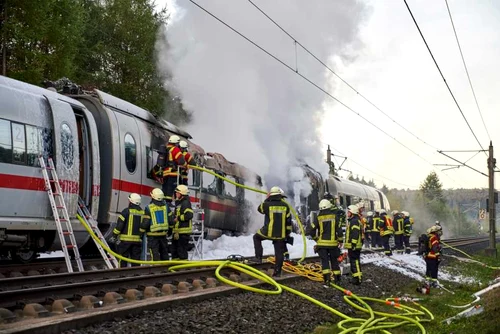 Incendiu TGV Germania / FOTO EPA - EFE / 12 oct 2018