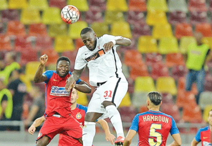 
    Duelul stelisto-dinamovist va fi urmărit din tribune de peste 45.000 de faniFoto: Mediafax  