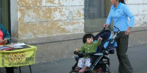 Satu Mare: <b>EXCLUSIV</b> Andreea şi Anamaria Yang Sheng- prima generaţie de chinezi ardeleni (GALERIE FOTO)