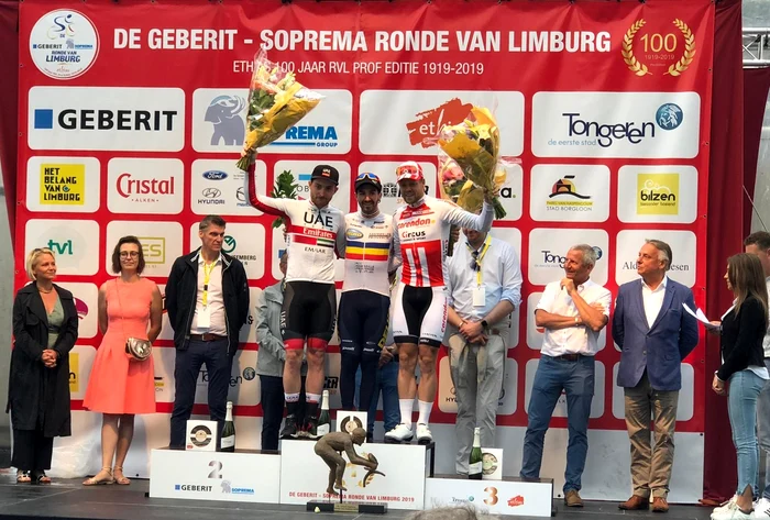 
    Edi Grosu s-a impus în Ronde de Limburg, cursă de categoria 1.2 UCI Europe TourFoto: Facebook / Delko Marseille Provence  