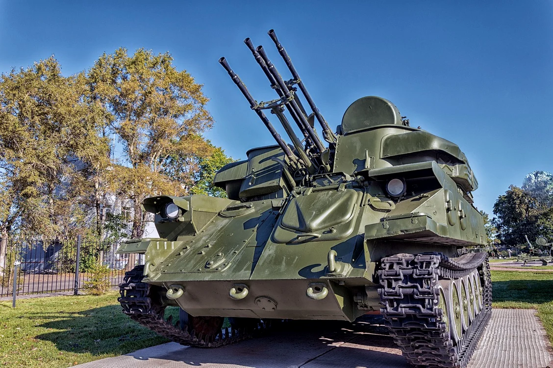 Cehia se va înzestra cu armament NATO