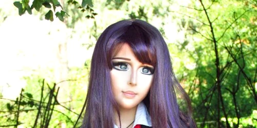 Anastasya are un look ireal