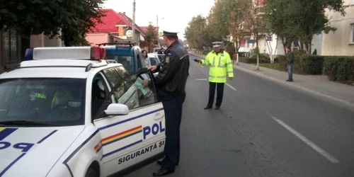 Poliţiştii au oprit tot ce nu circula regulamentar