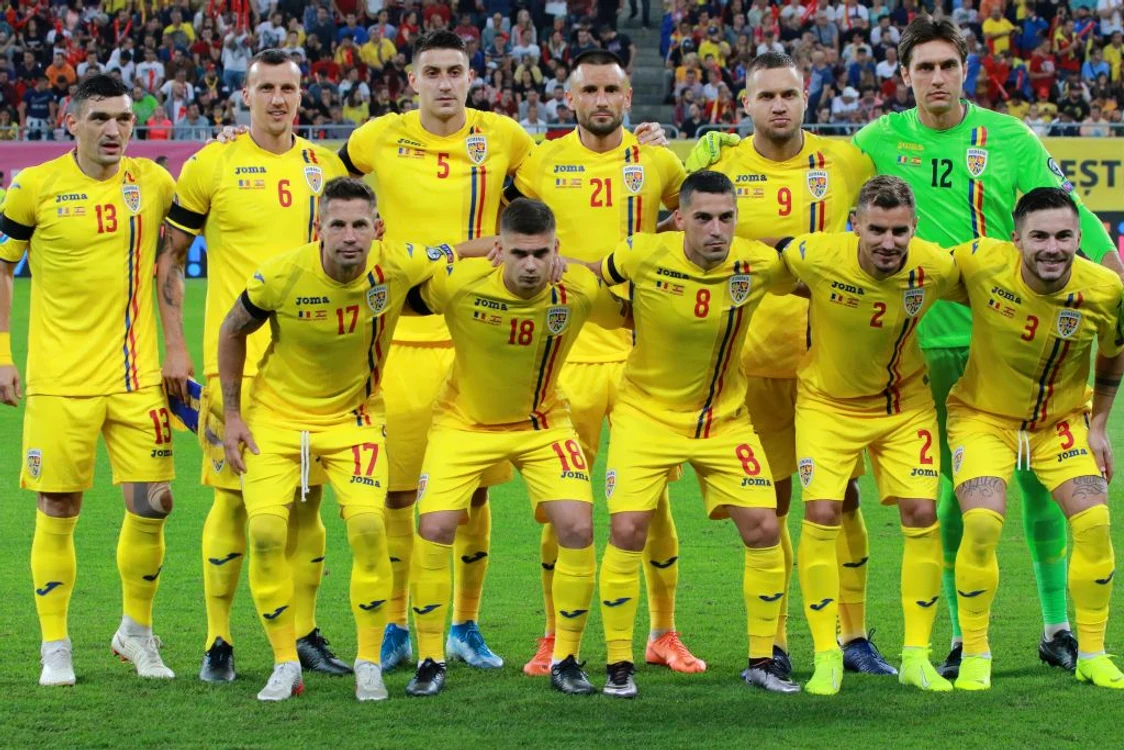 
    Echipa de fotbal a României Foto: Marian Burlacu  