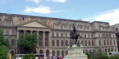 Bani de la UE pentru universităţi de stat