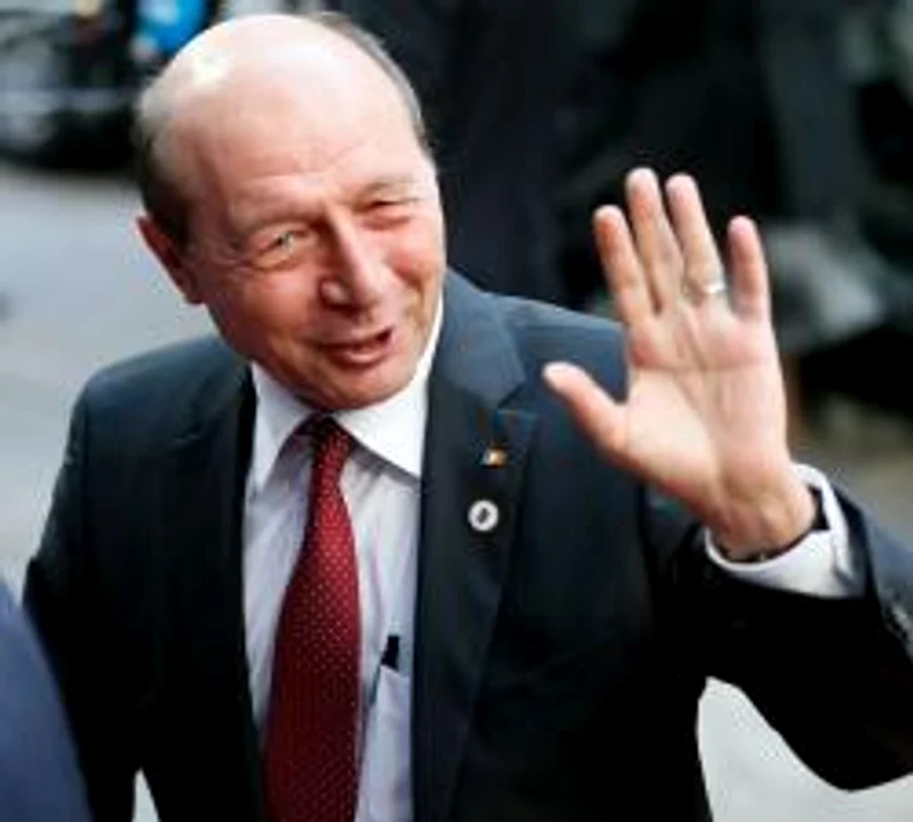 
    Traian Băsescu nu pare afectat de acuzațiile de spălare de bani în dosarul Cășuneanu  