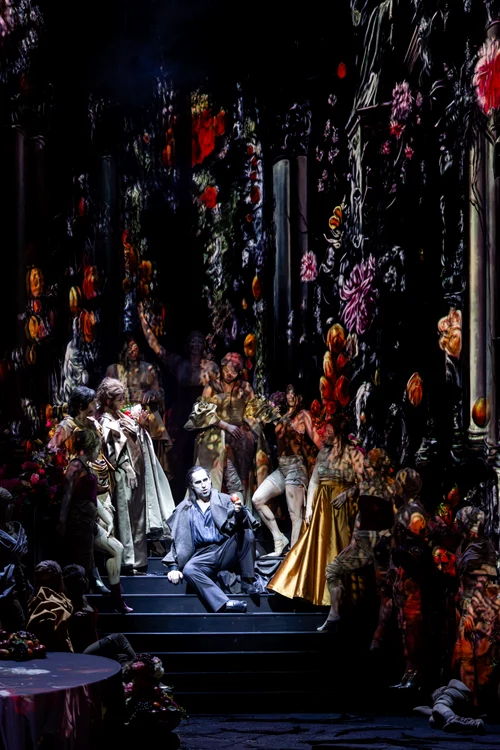 Noaptea Walpurgiei. În centru, Kyle Keteksen. FOTO © Geoffroy Schied