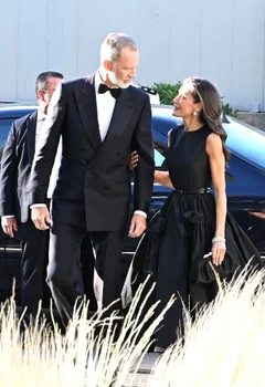 Regele Felipe și Regina Letizia la gala premiilor pentru jurnalism. FOTO: Profimedia