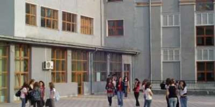 Ploieşti: România este reprezentată de 12 elevi ploieşteni  în Cehia