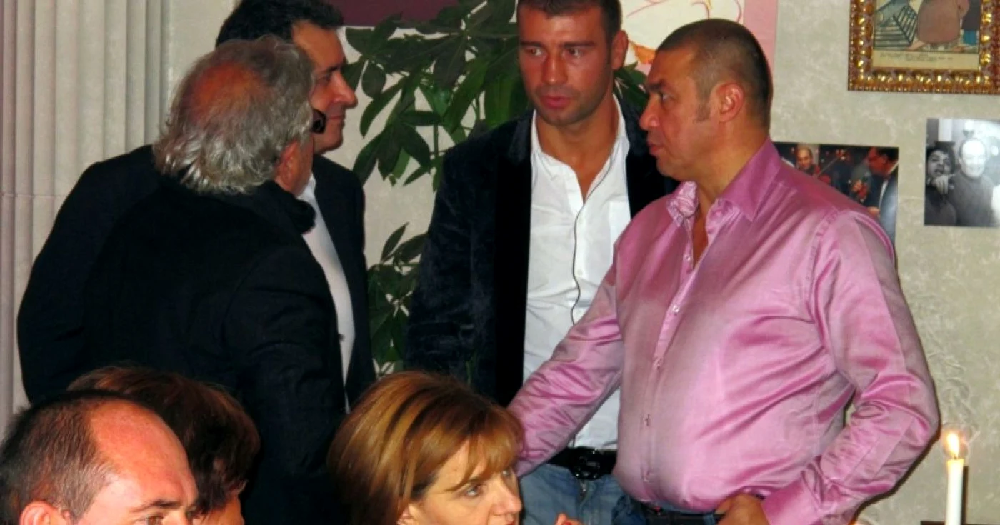 Lucian Bute a fost sărbătorit în București * Foto: Marian Burlacu
