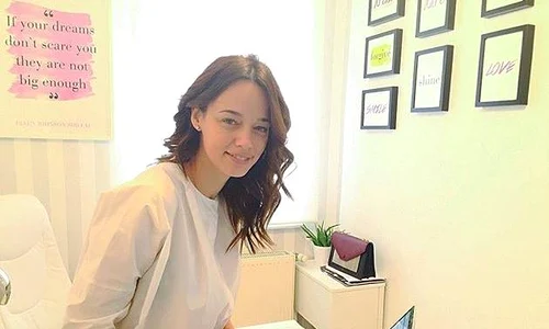 Andreea Raicu cearcane jpeg