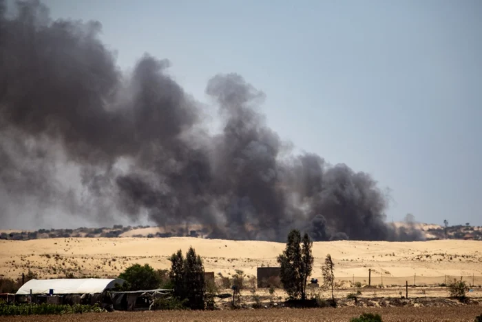 Bombardamente israeliene asupra orașului Rafah FOTO EPA-EFE