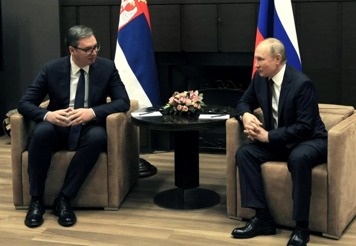 Aleksandr Vucic si Vladimir Putin / FOTO EPA-EFE