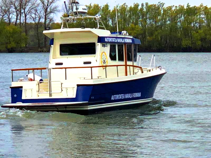 Ambarcațiunea Autorității Navale Române FOTO: ANR