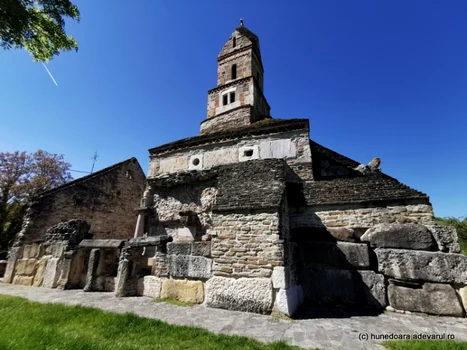 biserica densus foto daniel guta adevarul