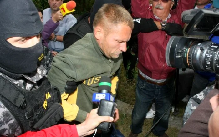 Cititorii Adevărul, despre pedeapsa primită de "bestia din Argeş": "Mi se pare jignitoare pedeapsa asta"