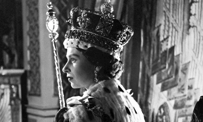 Calendar 2 iunie: 1953   Elisabeta a II a a fost încoronată regină a Marii Britanii  jpeg