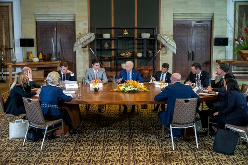 Joe Biden s-a întâlnit cu liderii NATO (Foto: Twitter)