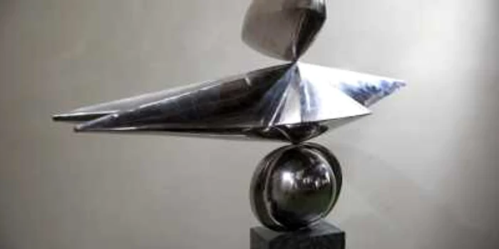 Sculptură de Constantin Lucaci (1923 - 2014) FOTO: Florin Ghioca