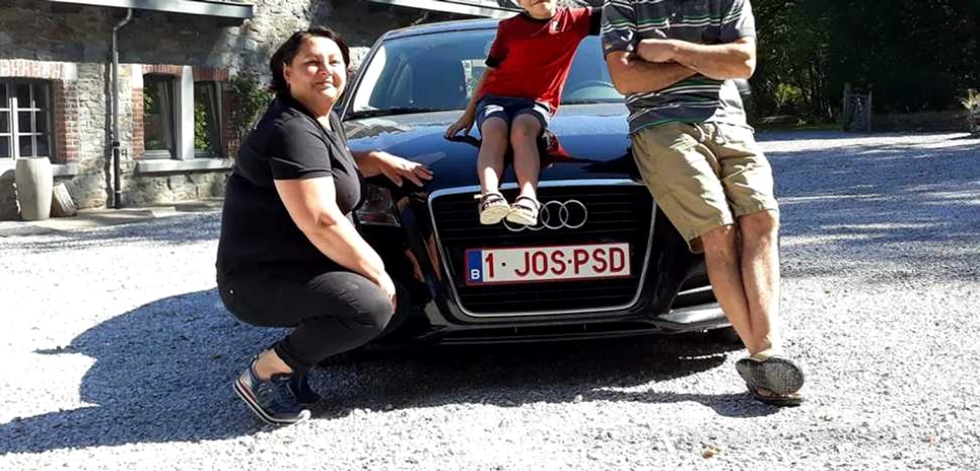 MASINA BELGIA jos psd protest