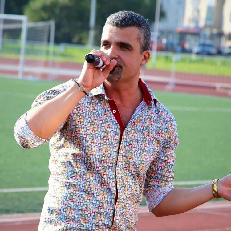 Aurelian Temişan face parte din juriul "Te cunosc de undeva"