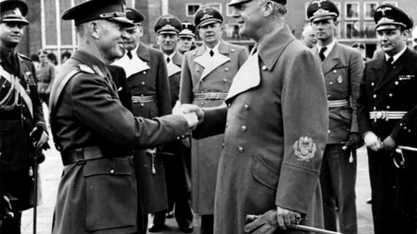 12 aprilie: Are loc întâlnirea dintre Ion Antonescu şi Hitler, la castelul Klessheim jpeg