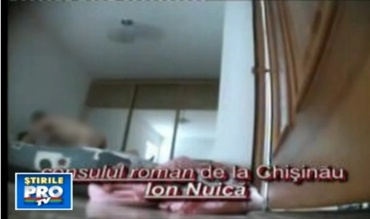 Ion Nuică, filmat cu camera ascunsă în timp ce făcea sex cu o tânără