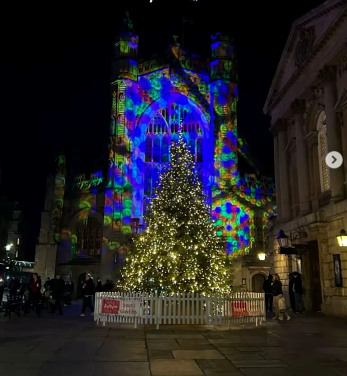 Imagine de la Tîrgul de Crăciun din Bath, Marea Britanie. Foto: Instagram/bathchristmasmarket
