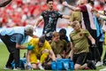 Canadianul Ismaël Koné, accidentat de jucatorul lui Qatar, Assim Madibo, Campionatul Mondial 2026 (EPA) jpg